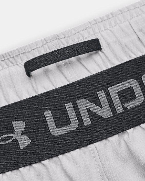 Pantalón corto UA Vanish Woven Snap para hombre, Gray, pdpMainDesktop image number 4